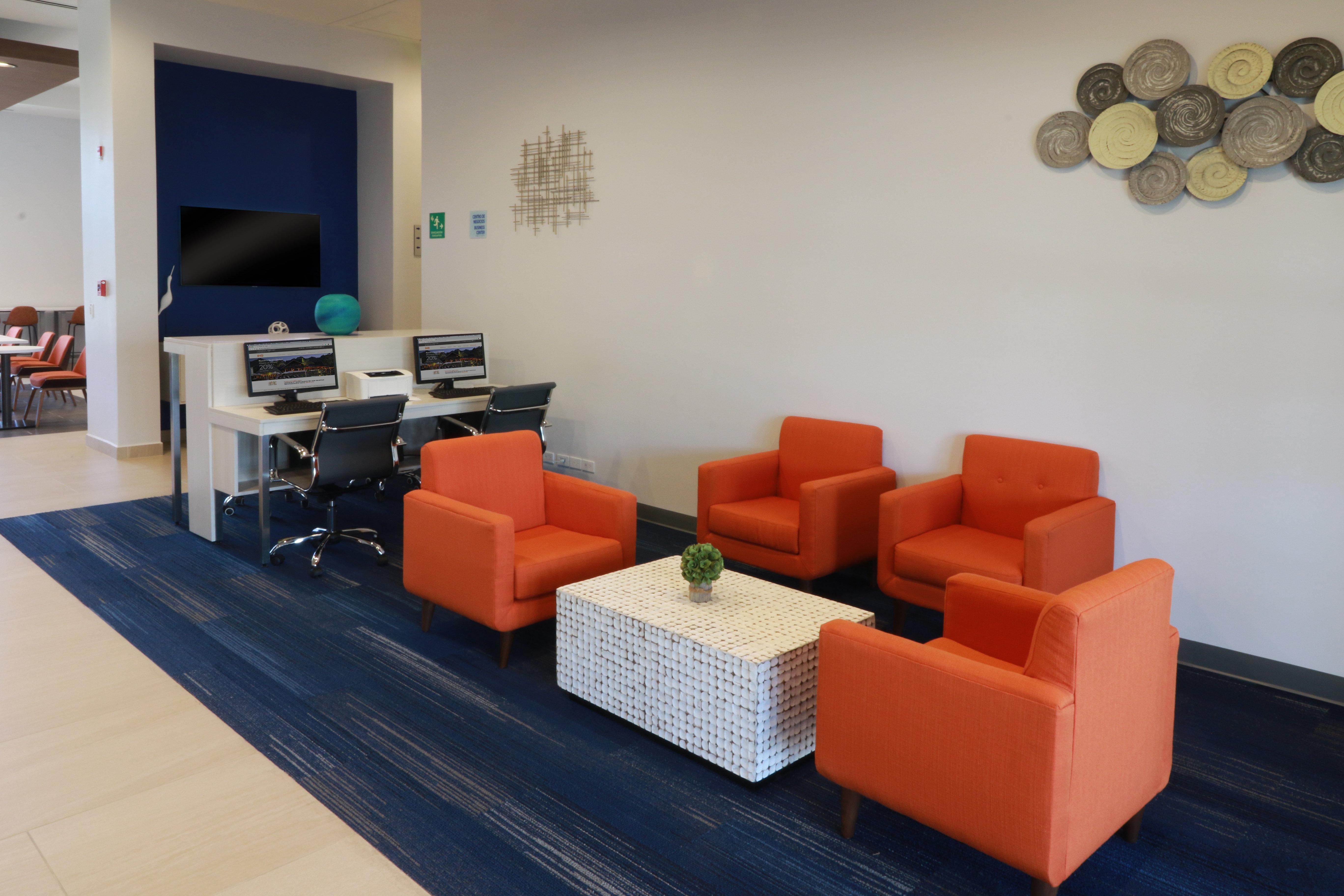 Holiday Inn Express & Suites - Ensenada Centro By Ihg Exterior foto